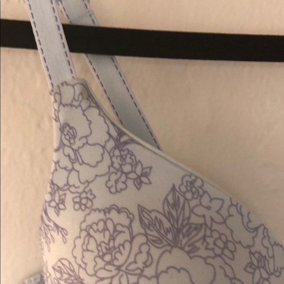 Maidenform bra, lightly lined, 36D - Picture 3 of 5